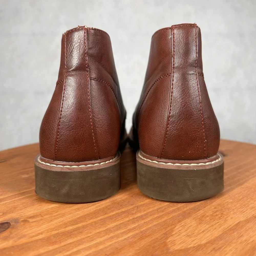 Guess Joey Chukka Boots Mens 9 Brown Good Faux Leather Lace Up Ankle GMJOEYS-R